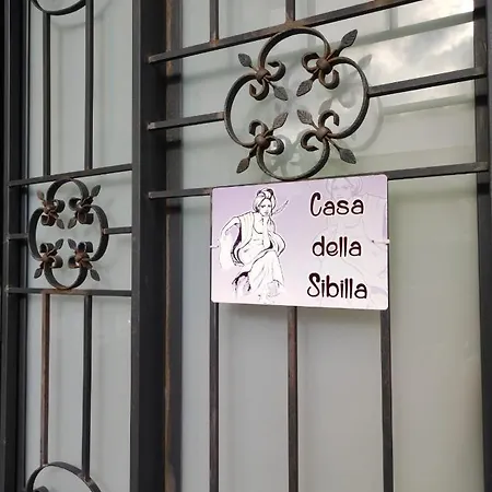 Casa Della Sibilla アパート ナポリ